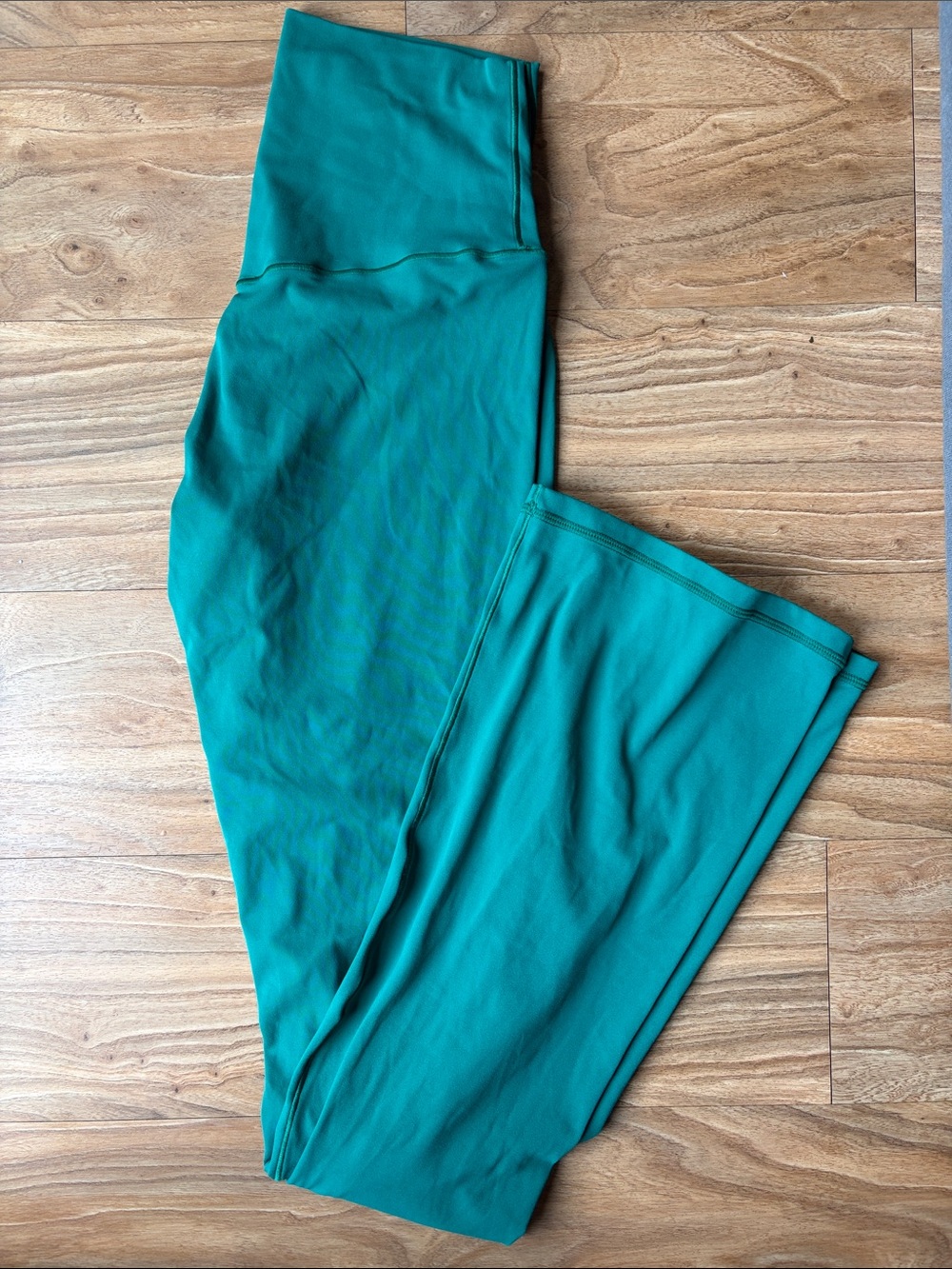 Aerie Real Me Xtra Bootcut Green Leggings Size Medium